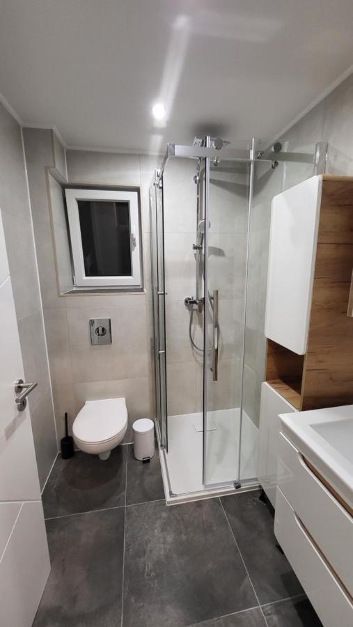 Ferienwohnung Quiet House - 10 Min Away From Cologne Bergisch Gladbach Exterior foto