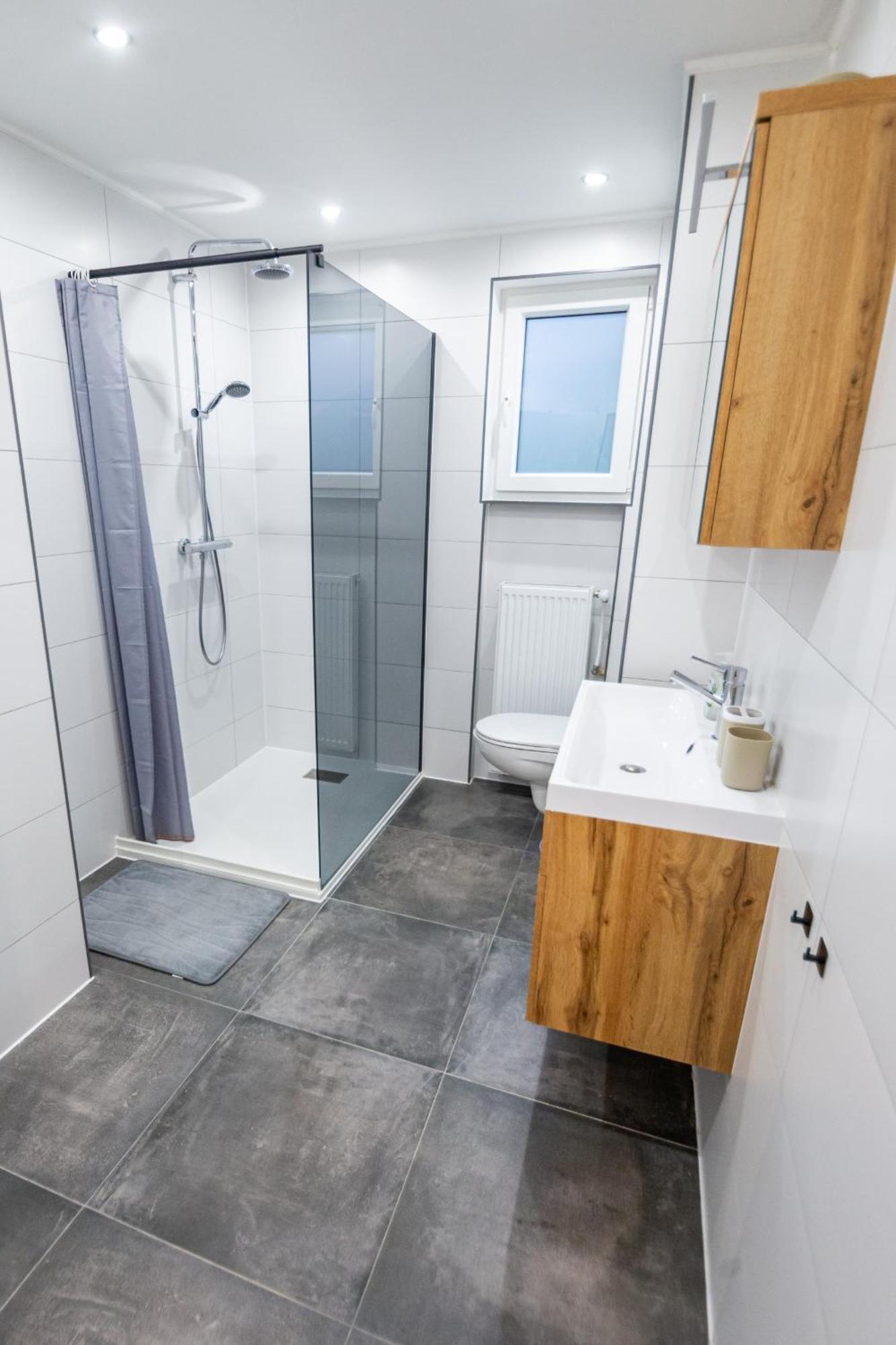 Ferienwohnung Quiet House - 10 Min Away From Cologne Bergisch Gladbach Exterior foto